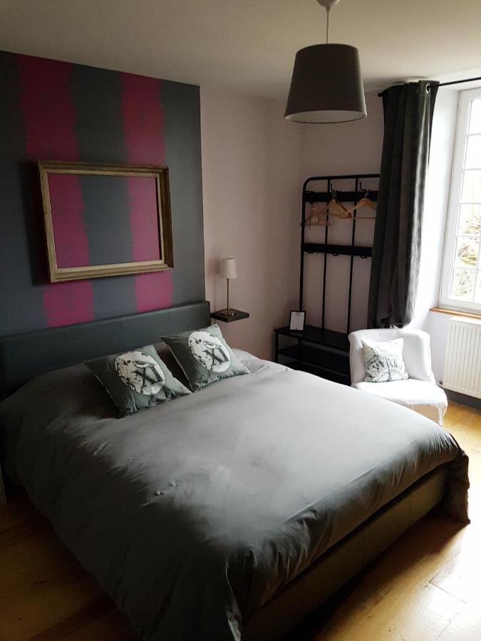 chambres d'hôtes du Tilleul Nanteuil-en-Vallée Extérieur photo