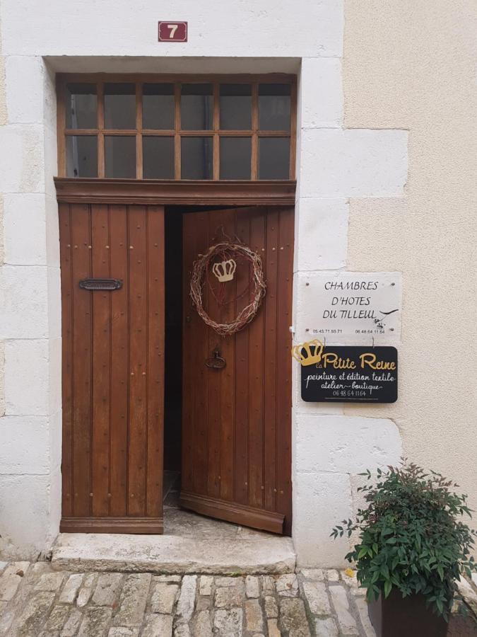 chambres d'hôtes du Tilleul Nanteuil-en-Vallée Extérieur photo